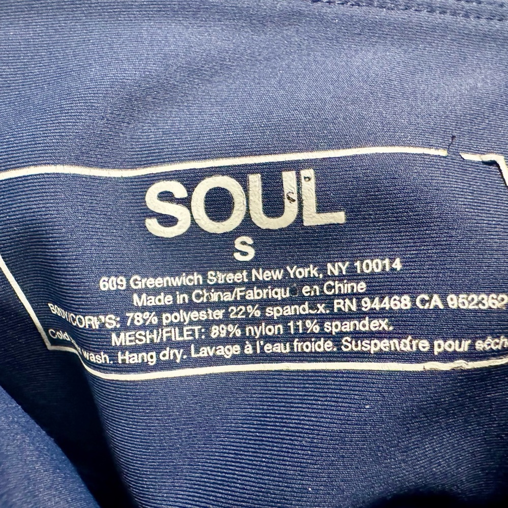 SOUL Navy High Rise Cropped Leggings Braided Mesh Detail Size Small - Picture 3 of 3
